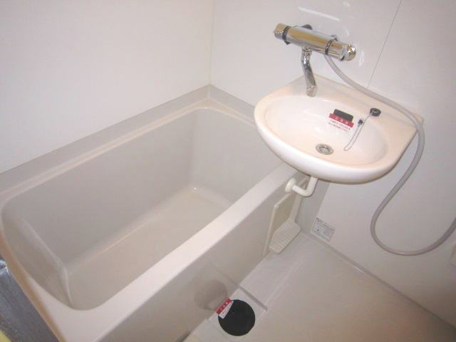 バス・シャワールーム　同仕様