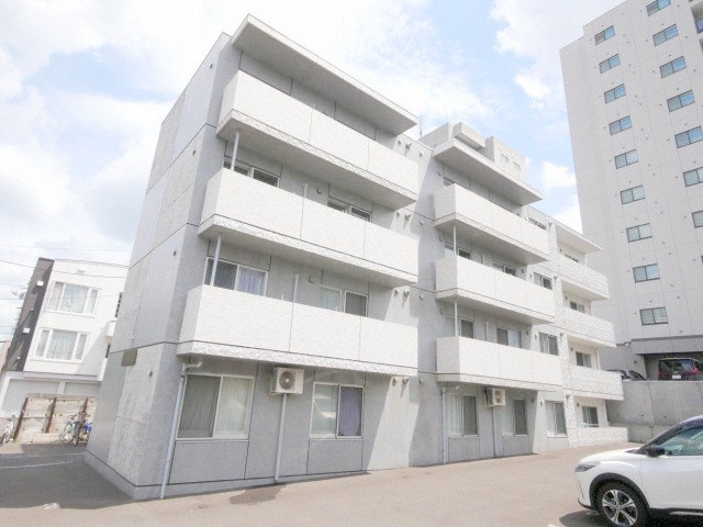 建物外観　プロパンエコジョーズ使用で光熱費がお得な人気物件です♪★