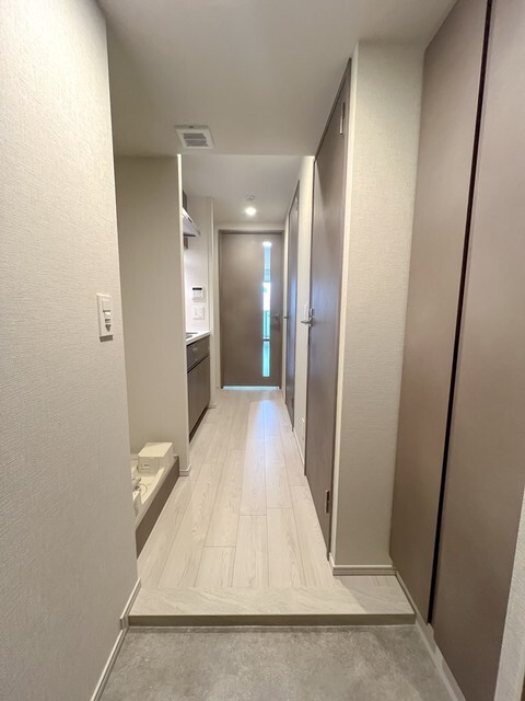 玄関　※写真は同タイプ住戸です。