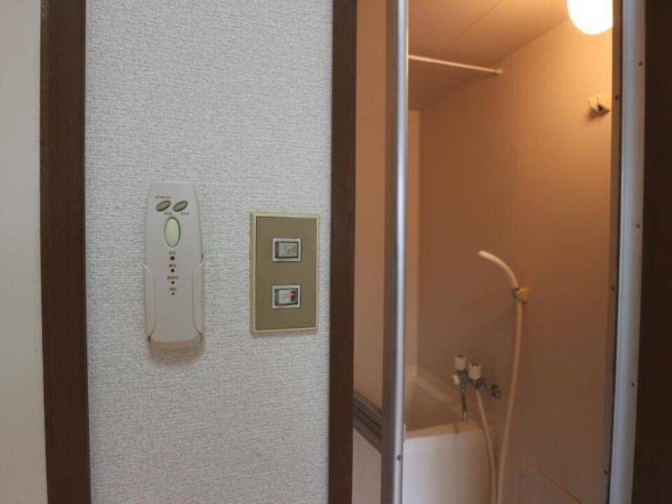 バス・シャワールーム　浴室