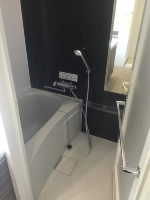 バス・シャワールーム　バスルーム