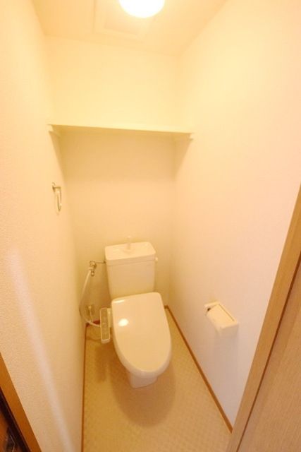 トイレ　★お部屋探しは株式会社タウンハウジング東京まで★