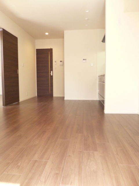 居室・リビング　★明るいフローリングのお部屋です★