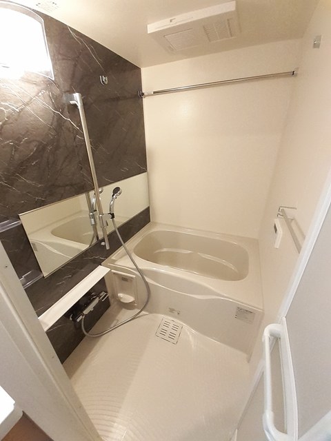 バス・シャワールーム　☆浴室☆