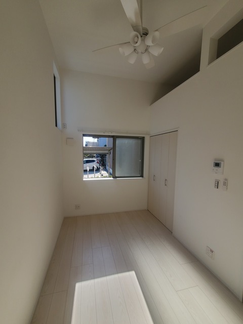 居室・リビング　別号室の参考写真です