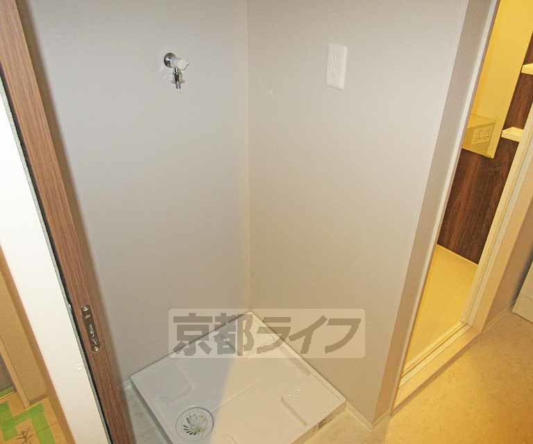 トイレ　ウォシュレット付き・