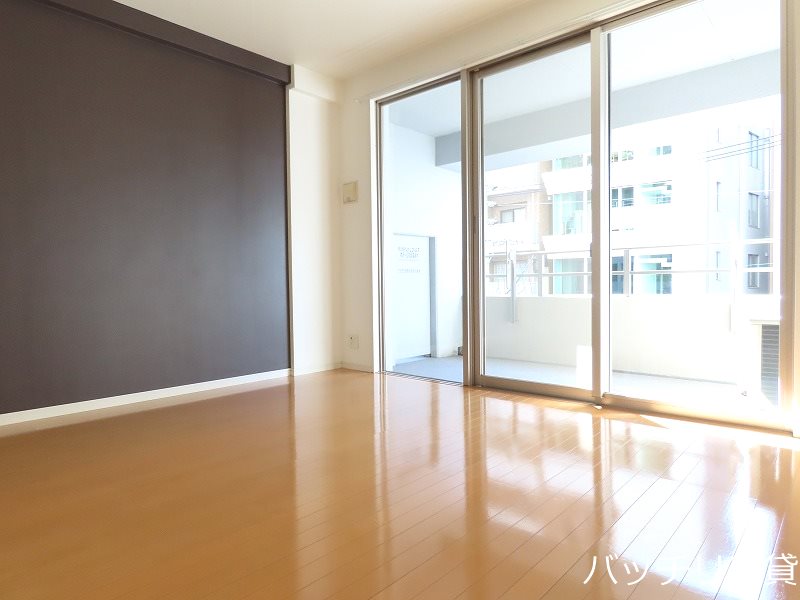 居室・リビング　※同型タイプの為現状優先