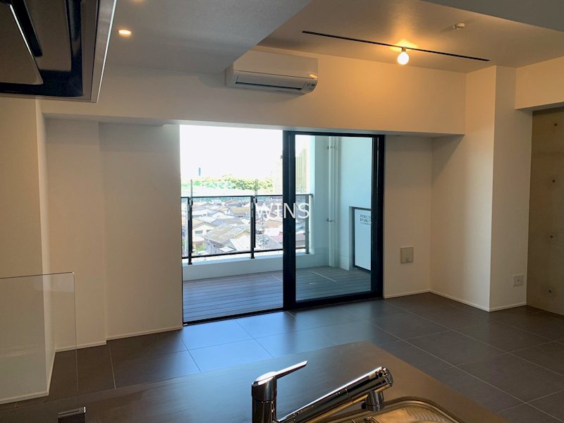 バルコニー　別部屋参考写真です