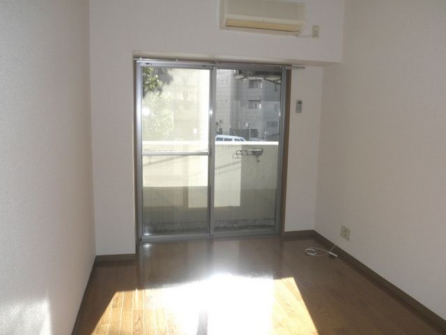 居室・リビング　居室