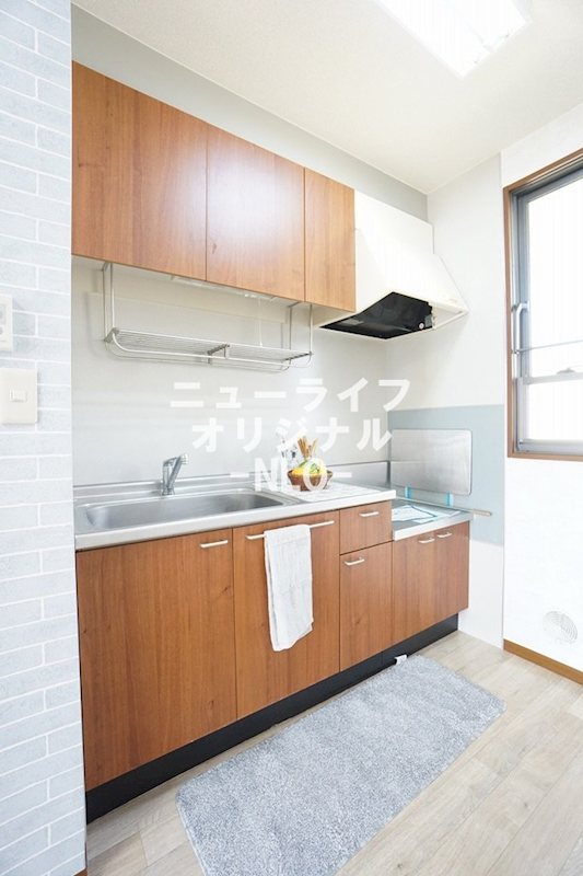 キッチン　収納充実で効率的にお料理もできますよ！