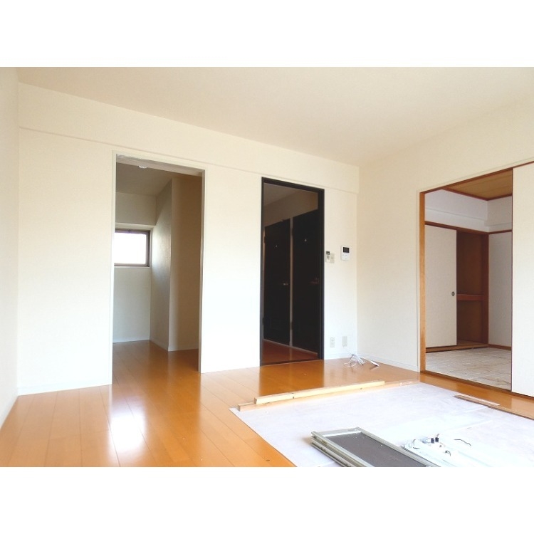 居室・リビング　西鉄＆ＪＲにダブルアクセス