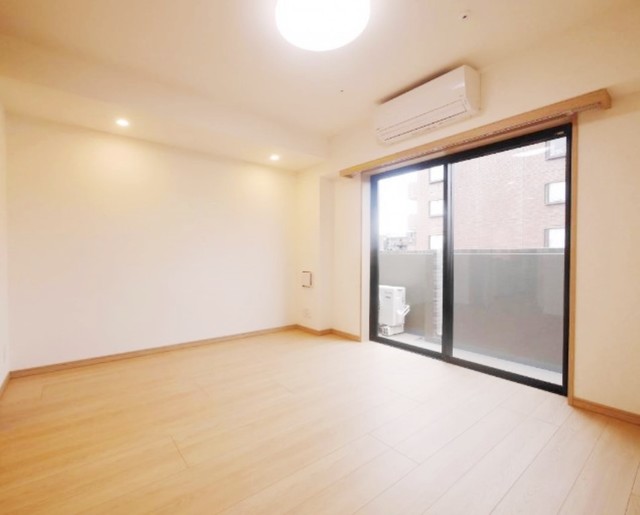 居室・リビング　別部屋同仕様タイプ