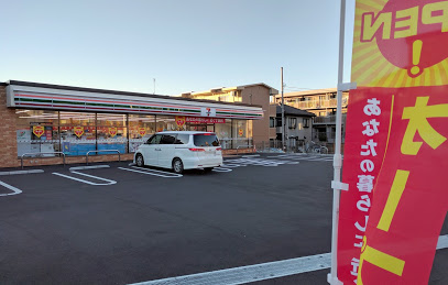 コンビニ　セブンイレブン 志木柏町4丁目店（コンビニ）まで483m