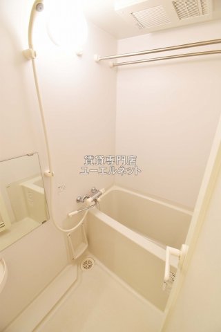 バス・シャワールーム　浴室