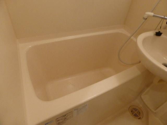 バス・シャワールーム　☆ゆったりくつろげるお風呂☆