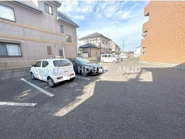 駐車場　参考写真