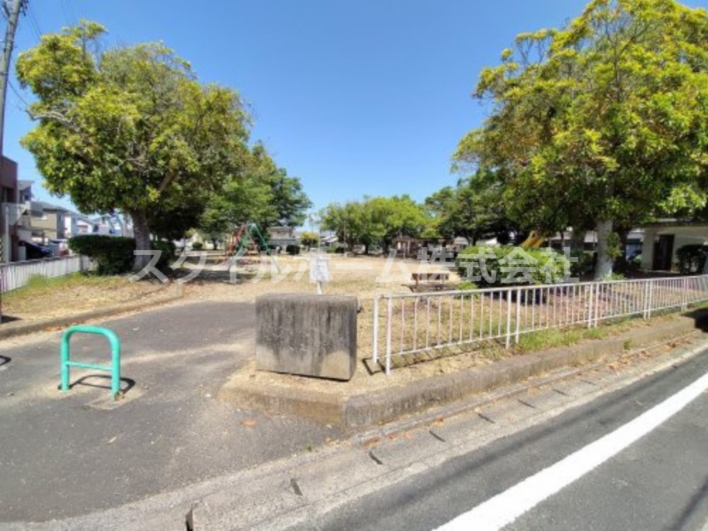 公園　岩鼻公園（公園）まで430m