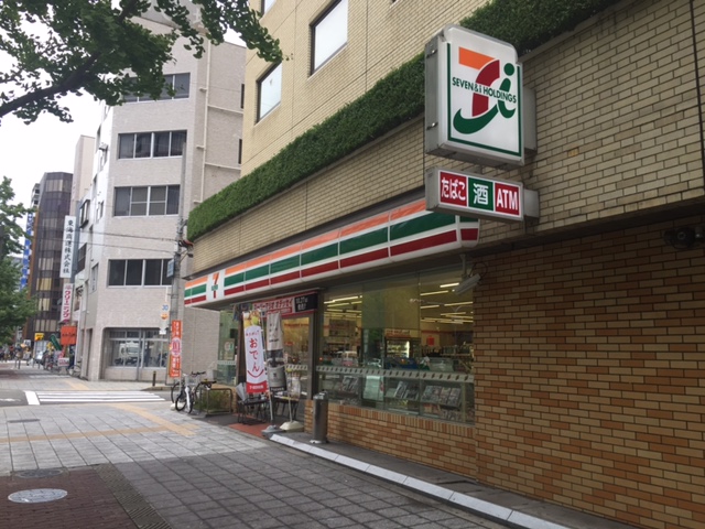コンビニ　セブンイレブン 大阪立売堀1丁目店（コンビニ）まで77m