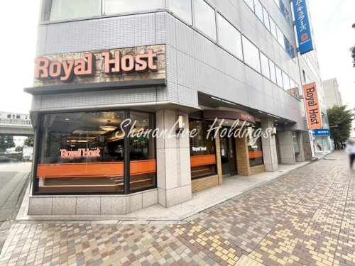 飲食店　ロイヤルホスト　馬車道店（飲食店）まで304m