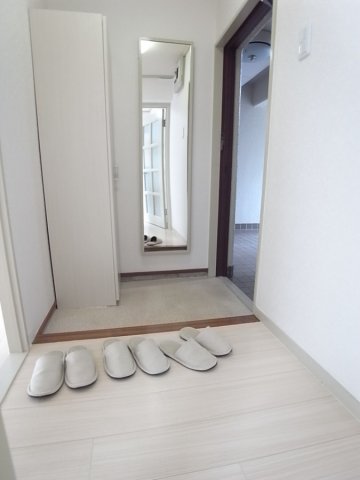 第2仲村マンションの玄関写真