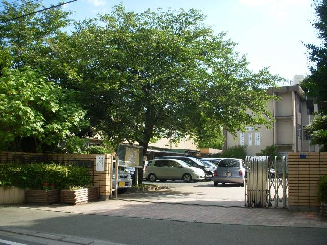 その他　熊本市立託麻東小学校（その他）まで630m