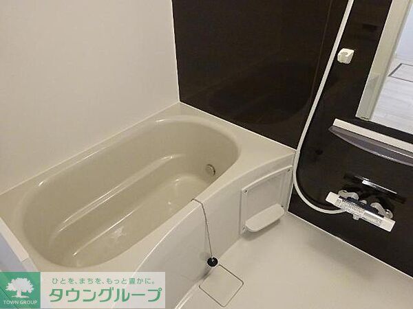 バス・シャワールーム　お問合せはタウンハウジングまで！※現地待合わせ相談可能