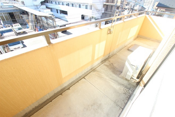 バルコニー　※別部屋の写真です