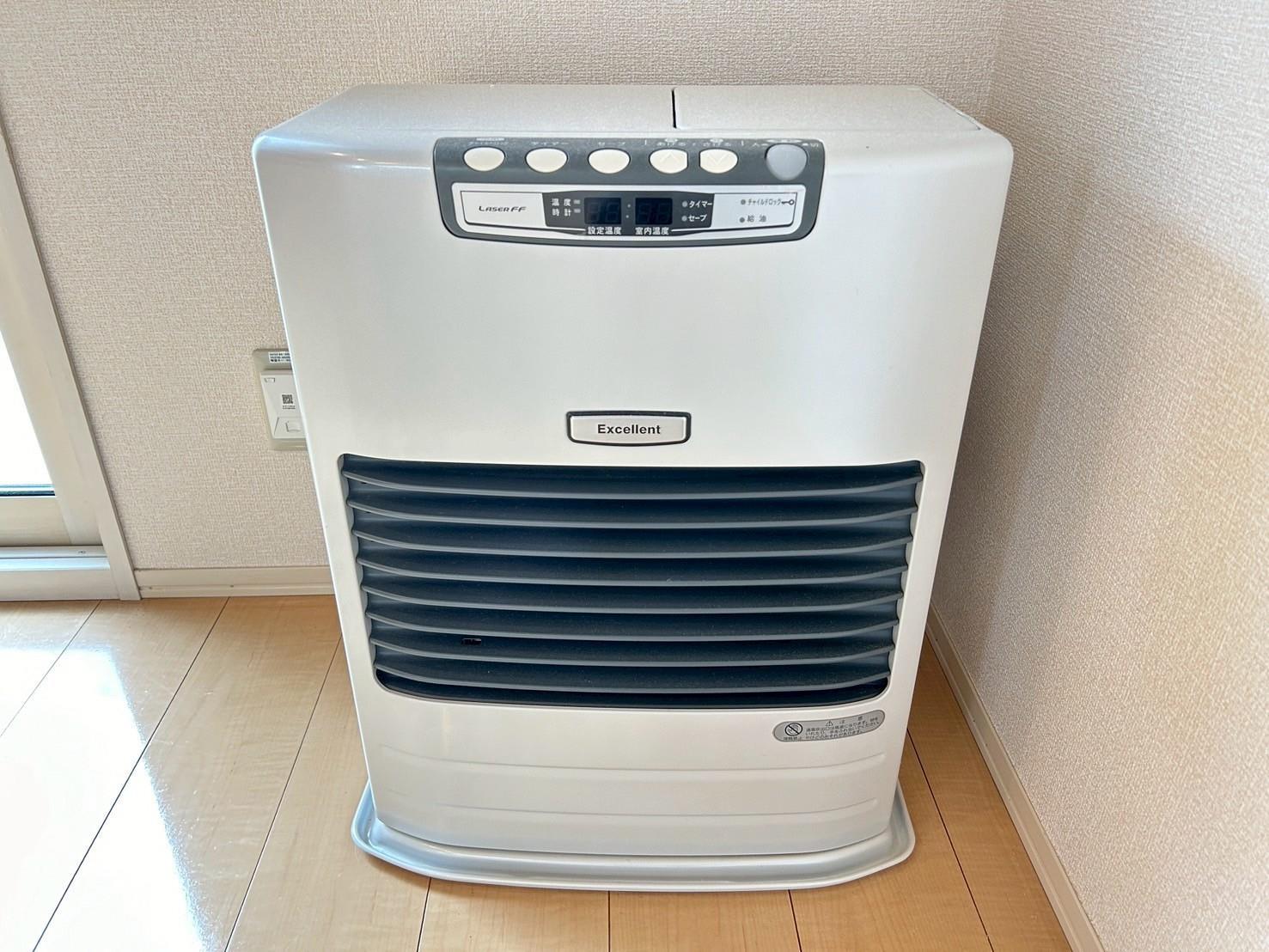 その他設備　灯油ＦＦストーブ