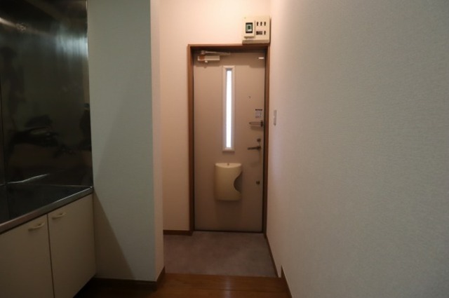 玄関　玄関？
