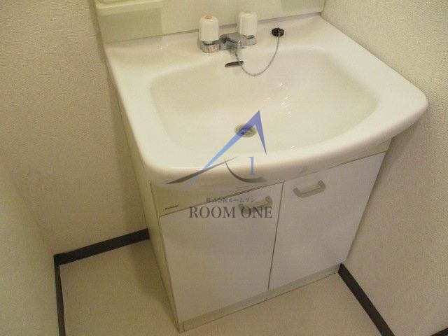 洗面設備　洗面台です。