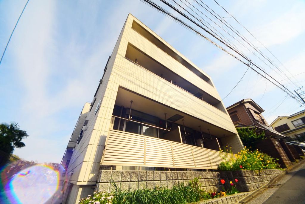 建物外観　★お部屋探しはタウンハウジング上大岡店へ★