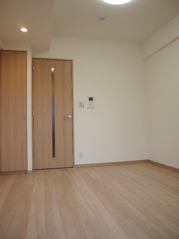 居室・リビング　開放感のあるゆったりとしたお部屋です♪