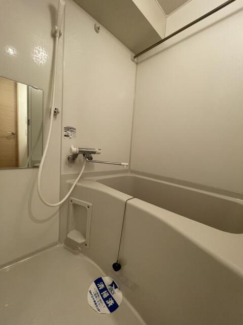 バス・シャワールーム　※別部屋参考写真