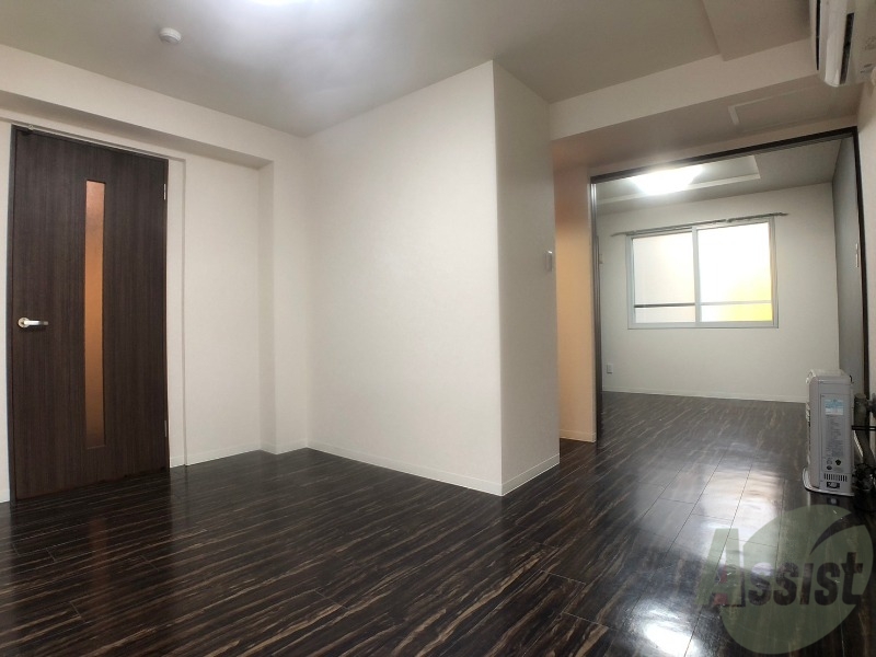 居室・リビング　広くてキレイなお部屋が広がっていて、充実した生活が送れそう。