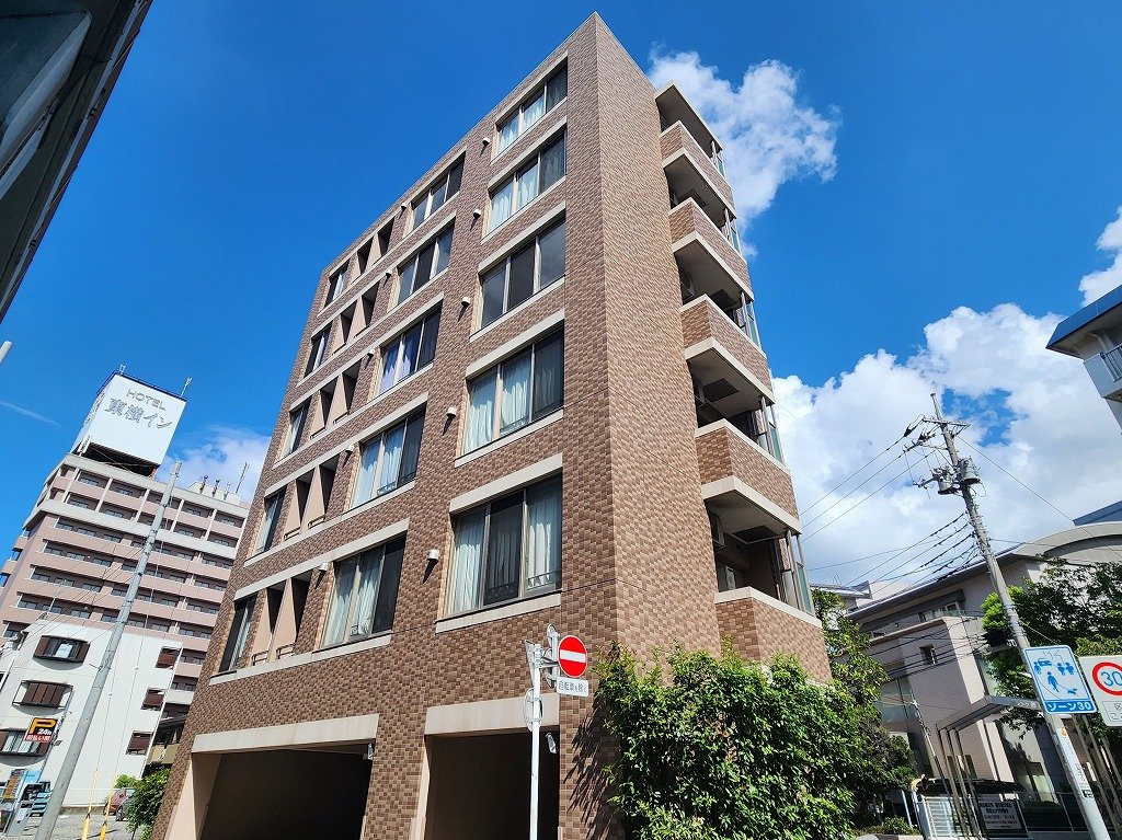 建物外観　１フロアー３世帯　エトワール西葛西　インターネット対応