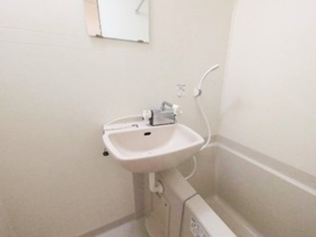 洗面設備　別部屋同仕様