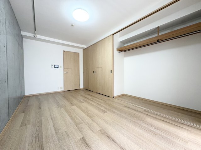 フォレステージュ江坂公園の居間写真