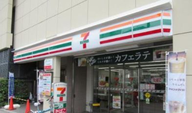 コンビニ　セブンイレブン文京千石駅前店（コンビニ）まで345m
