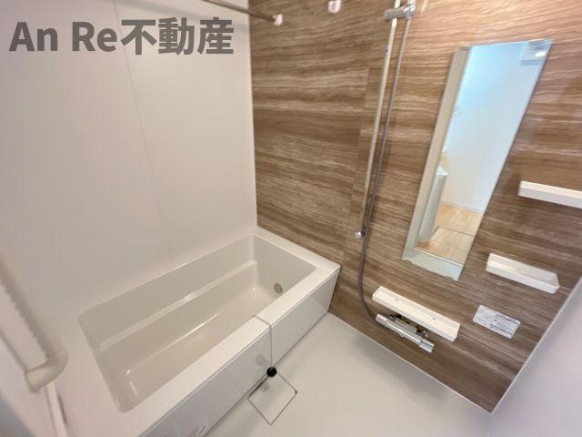 埼玉高速鉄道 新井宿駅 徒歩28分 2階建 築3年の風呂写真