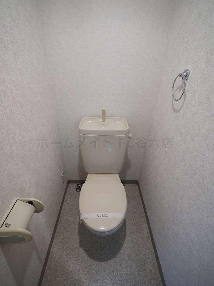 レインボーコート立売堀のトイレ写真
