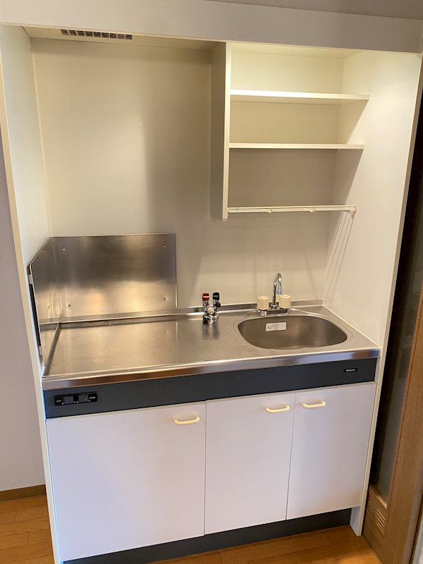 キッチン　違うお部屋の写真です。ご参考までに