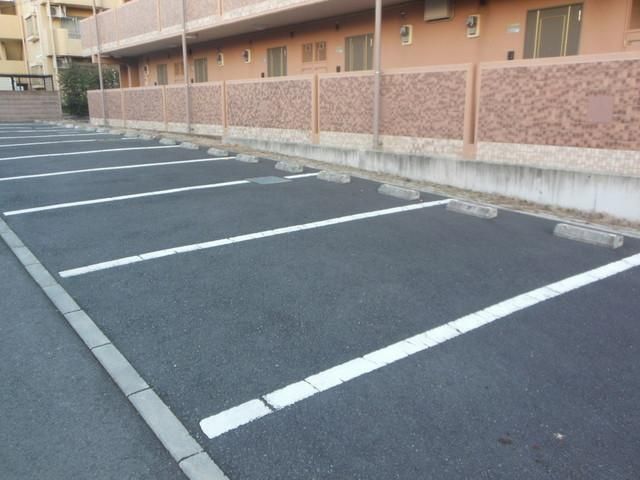 駐車場　★駐車場です★
