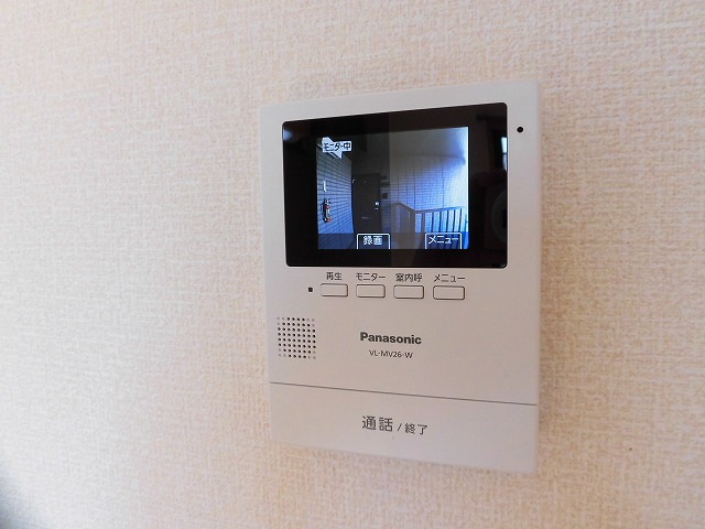 セキュリティ　モニター付きのインターフォン