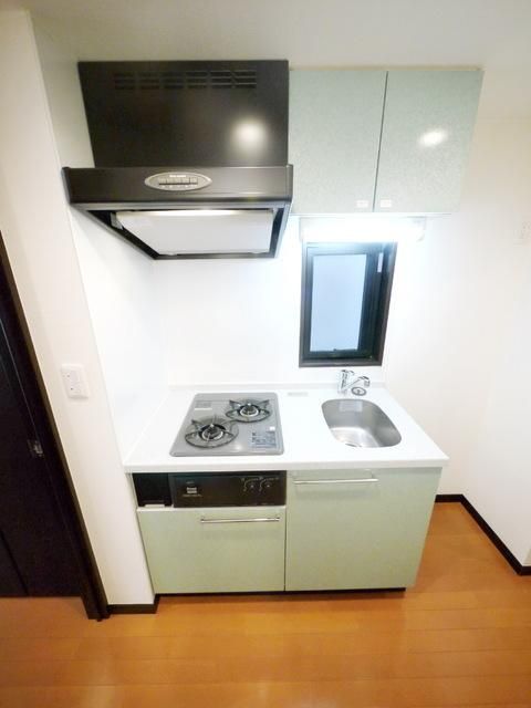 ＪＲ京浜東北線 赤羽駅 徒歩6分 11階建 築14年のキッチン写真
