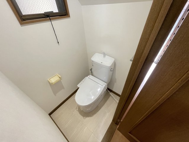 【神戸市灘区岸地通のその他のトイレ】