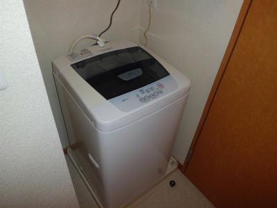 その他設備　全自動洗濯機付。
