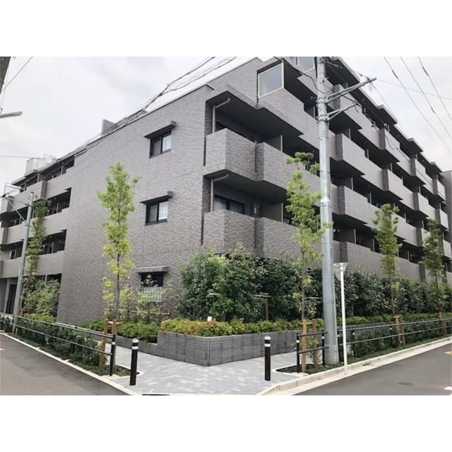 板橋区泉町のマンションの建物外観