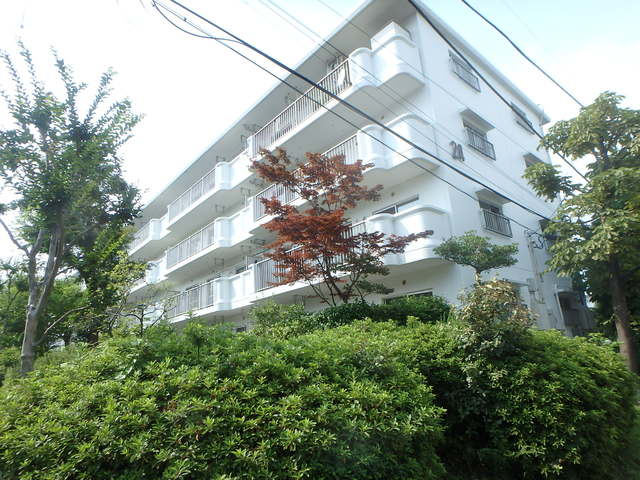 ＵＲ小山田桜台の建物外観