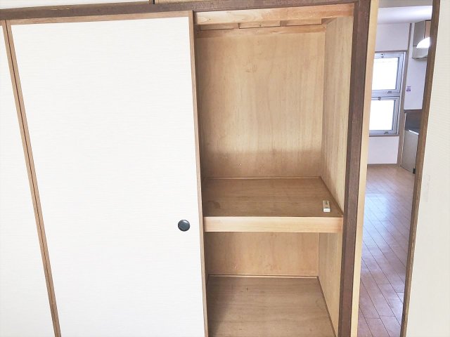 収納　関谷ハイツ