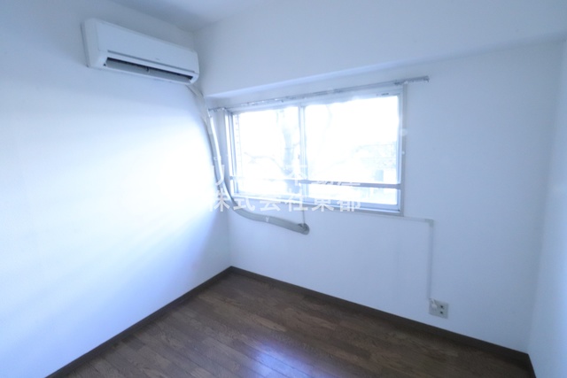 その他部屋・スペース　窓から暖かな日差しが入ります♪